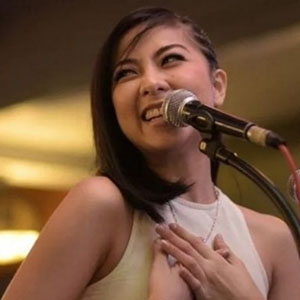 Amelia Ong – Singer(vokal)