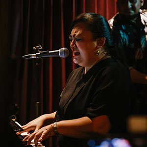 Astrid Sulaiman – Piano