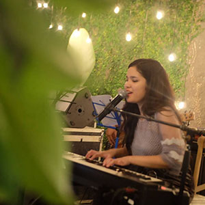 Lud Mila Martha - Piano