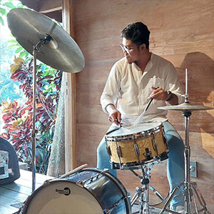 Wisnu Priambodo – Drums